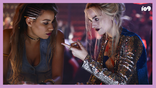 The Cast of <i>Birds of Prey</i> on the Balance of Bringing Their Comic Counterparts to Life